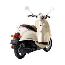 1000+ images about vespa on pinterest vespa gts, vespas via www.pinterest.com. Modifikasi Scoopy Mirip Vespa Oprek Motor