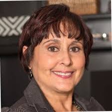 Christine Gioia's Instagram, Twitter & Facebook