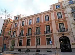 Oficialmente inaugurada em abril de 1961, a chancelaria foi projetada pela empresa americana mcleod and ferrera. Embaixada Do Brasil Em Madrid Wikipedia A Enciclopedia Livre