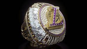 We created a removable top that exposes the rafters that are up in staples center with. Los Angeles Lakers Honor Kobe Bryant On Championship Rings