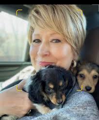 A GREAT NEW 5 STAR REVIEW FOR SOPHIE AND CANDY, A TALE OF TWO DACHSHUNDS  I'm delighted to see the latest terrific, heartfelt 5 star review of my  bestselling, Sophie and Candy,