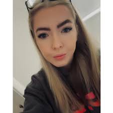 How to clean a Pandora bracelet with intricate charms?