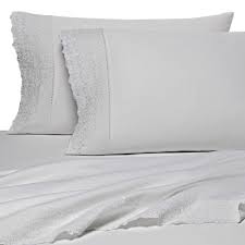 But the sheets were old so i accepted that it was wear & tear and sewed it back together. Wamsutta Reg 400 Thread Count Lace Hem Sheet Set Bed Bath And Beyond Wamsutta White Slipcovers
