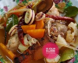 Kamu cukup oleskan bumbu tomyam pada bahan baca juga: Tom Yam Campur Chiang Mai Ini Adalah Bellarina Natasya