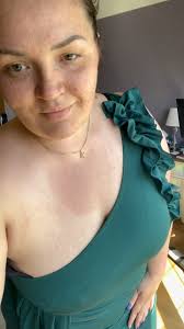 The dresses arrived for convention…. And just like that all dresses got  returned 😩 ordered 4 new ones so let’s pray but as promised here is the  try