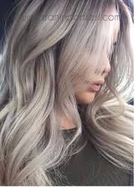 Soguk Tonlu Sac Rengi Severlerin Vazgecilmezlerindendir Kullu Sac Renkleri Yilin En Trend Sac Renklerinden Couleur Cheveux Idee Couleur Cheveux Beaux Cheveux
