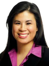 Anne Bain's Instagram, Twitter & Facebook