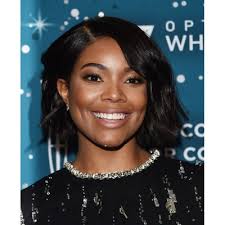 A good option would be an asymmetric short hairstyle for a round face. Bob Haircuts For Round Faces Thin Hair Jelitaf