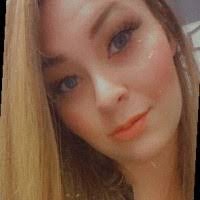 Mandy Gage's Instagram, Twitter & Facebook