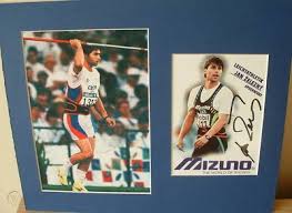 Click here for a full player profile. Jan Zelezny Signed Mounted 12 X 10 Javelin 1996 Coa 167706825