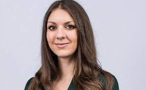 Top tips for women breaking into investment