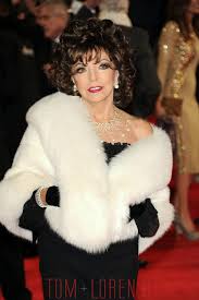 Joan-Collins-Spectre-Royal-World-Premiere-Fashion-Tom-Lorenzo-Site ...