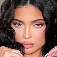 Exclusive videos from kylie jenner. Kylie Jenner Instagram Rich List 2021 Hopper Hq