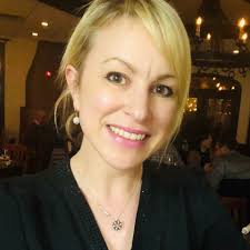 Meet The Artist: Laura Dicker