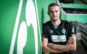 The player's height is 188cm | 6'2 and his weight is 79kg. Jf4zgvojmqv 1m