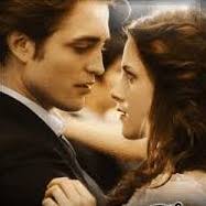Twilight Edward & Bella dancing at prom