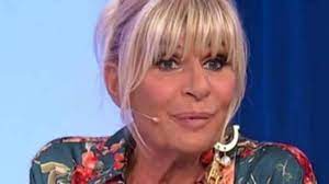 Gemma galgani piange in studio, voci dal set di uomini e donne: Gemma Galgani Uomini E Donne Eta Figli Carriera