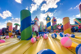 THE BIG BOUNCE AMERICA, LONG ISLAND — Average Socialite
