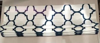 Some popular features for white roman shades are uv protection, stain resistant and wrinkle resistant. Blue And White Flat Roman Shade