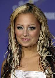 She Started Her Fame With This Crazy Do Hair Evolution Hair 2000s Makeup