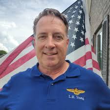 What credit score is needed for flight training loan?