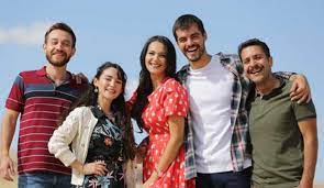 Aşağıdaki linklerden diğer sayfaları ziyaret edebilir veya arama yaparak yeni sonuçlara ulaşabilirsiniz. Gonul Dagi Dizisinden Hayranlarini Uzen Haber Trt1 Ekranlarinda Yayinlanan Dizi 2 Bolum Sonra Medya Haberleri