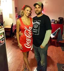 Jack Daniels Coke Couples Costume Couplescostume Halloween Costumes Diy Couples Couples Costumes Jack And Coke Costumes