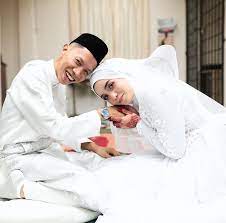 Lawak syahmi sazli and asif. Biodata Instafamous Anissa Faizul Isteri Syahmi Sazli Iluminasi