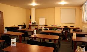 Strada alexandu cel bun 11, piatra neamț, romania. Hotel Casa Romaneasca Calimanesti Caciulata