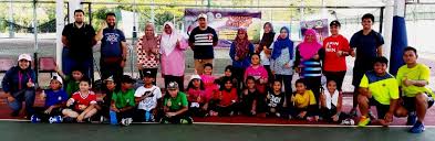 Persatuan ibu bapa dan guru (pibg) sekolah kebangsaan (sk) tanjung aru 1 telah mengadakan mesyuarat agung pibg kali ke. Sk Tg Aru Takes Up Tennis Borneonews Net