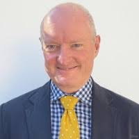 700+ perfiles de «Beecroft»