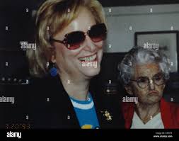 Memorial flores hi-res stock photography and images