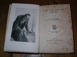 The valley of fear, the fourth and final sherlock holmes novel (but not the final story), is similar to the first holmes story, a study in scarlet, in that it is divided into two distinct parts with the second part occurring in america. Arthur Conan Doyle Valley Of Fear Seller Supplied Images Abebooks