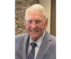 Dustin Hipps's Instagram, Twitter & Facebook