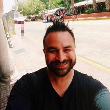 QUIÉN SOY? Marco Daniel Guzmán