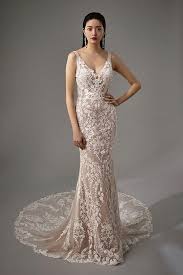 Check spelling or type a new query. Enzoani 2020 Blue Mirinda Fit And Flare Brautkleid Modernes Hochzeitskleid Brautkleid