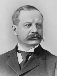 Howard Hollister's Instagram, Twitter & Facebook