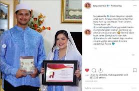 Maka kita harus memberikan ucapan aqiqah, ucapan tersebut bisa berupa doa yang dianjurkan oleh islam. Gambar Baju Yang Serasi Buat Acara Haqiqah Anak 30 Ide Keren Baju Couple Untuk Acara Aqiqah Ide Baju Couple Baju Anak Batman Kartu Kuning