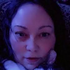 Hillaria Hawk's Instagram, Twitter & Facebook