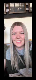 Heyy everyone I run a cake business based in caerau Fully registered with  5⭐️ hygiene rating I have handful of availability for May onwards Pls  checkout my instagram page honeybuns, a follow