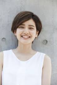 山崎 紘菜 女性俳優 東宝芸能オフィシャルサイト 女性俳優 女性 俳優