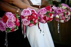 How do you find out what kind (and colors) of flowers are in season during your wedding month? Home Furniture Diy 100 Clear Crystal Rhinestone Wedding Bouquet Cake Pins Jewels Picks Gems Bling Globalgym Parsberg Com