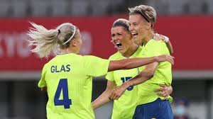 Emma stina blackstenius is a swedish footballer who plays as a forward for damallsvenskan club bk häcken. Tokyo 2020 We Got Our Asses Kicked Megan Rapinoe On Usa S Shock 3 0 Olympic Group Defeat To Sweden Eurosport