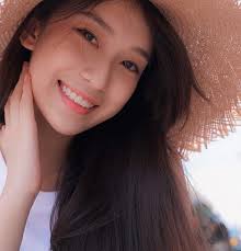 Find candy wong's contact information, age, background check, white pages, civil records, marriage history, divorce records, email & criminal records. å§œæ¿¤ç·‹èžå¥³å‹candyé»ƒæ›¦èª¼16æ­²åŒå§œbæ‹å»£å'Š