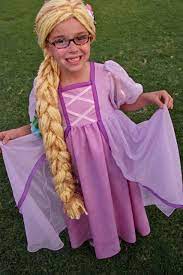 Making Stuff Rapunzel Costume Women S Dress Refashion Diy Halloween Costumes For Girls Halloween Costumes For Girls Rapunzel Costume