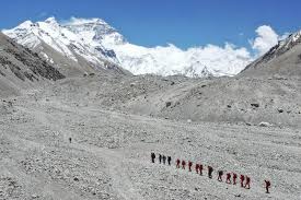 Nepal is a multinational state, with nepali as the official language. China Cancels Everest Climbs Over Fears Of Virus From Nepal