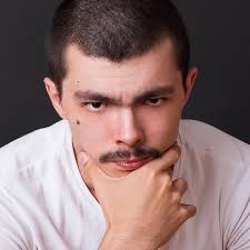 Genteee 😮‍💨 vocês sabiam que dá pra treinar PANTURRILHA no LEG 45? Sim,  miga! Não é só pra agachar não, tá? Eu AMO fazer esse exercício porque  consigo focar bem na contração,