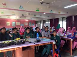 Postingan ini saya lengkapi dengan alamat, nomor telepon, website, jurusan / kompetensi keahlian beserta akreditasi per jurusan. Sekolah Menengah Kebangsaan Seri Paka Publications Facebook