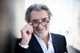 DR WILLIAM LOWENSTEIN : « LA FRANCE EST ACCRO À LA PROHIBITION. »