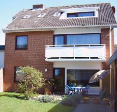 Haus am watt se encuentra en büsum, cerca de la playa. Busum Ferienwohnungen Appartementhaus Jollenkreuzer Zentral Strandnah Im Nordsee Heilbad Busum